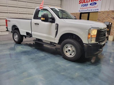2025 Ford Super Duty F-350 SRW F-350® XL