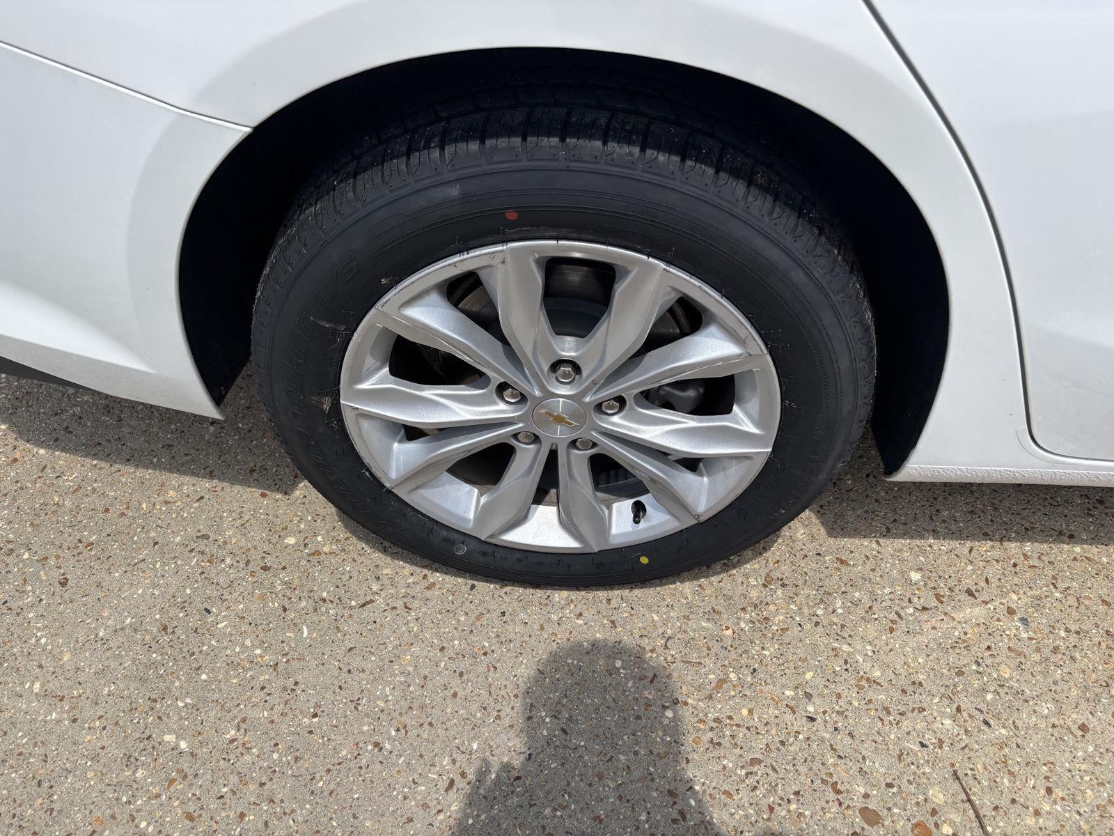 2025 Chevrolet Malibu LT