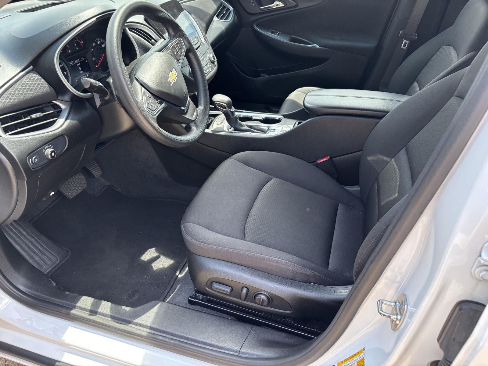 2025 Chevrolet Malibu LT