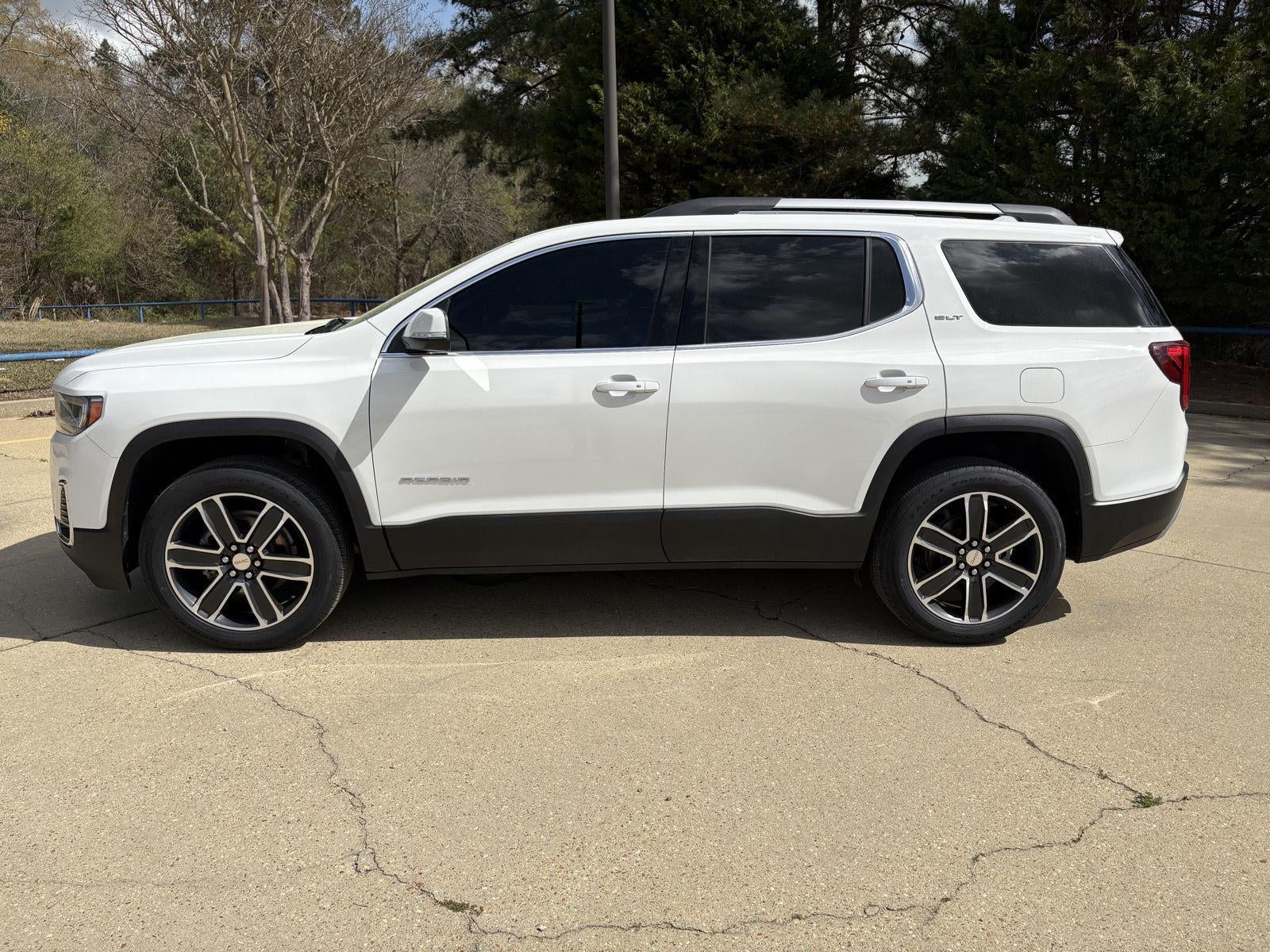 2022 GMC Acadia SLT