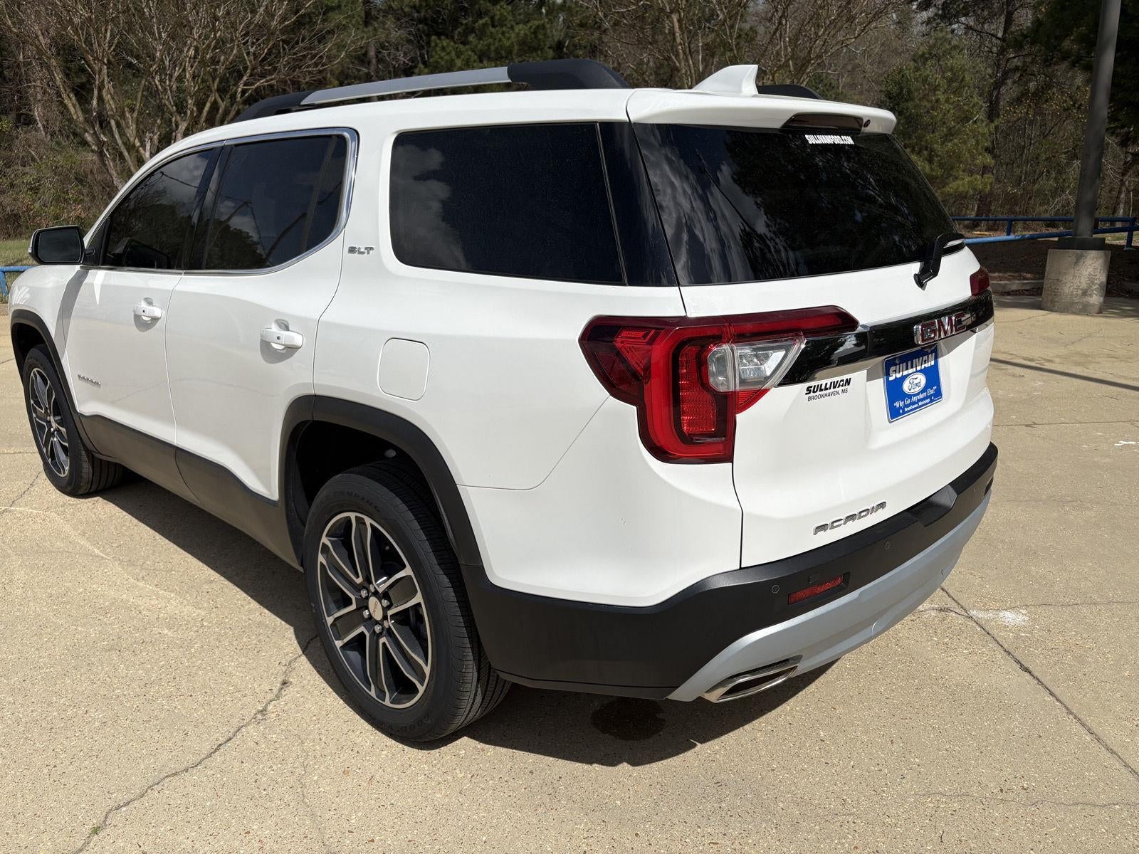 2022 GMC Acadia SLT