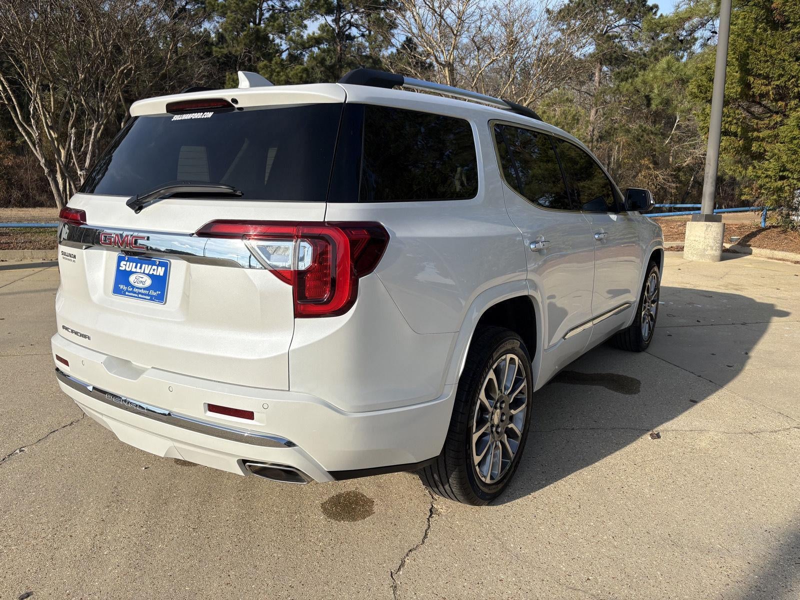 2022 GMC Acadia Denali