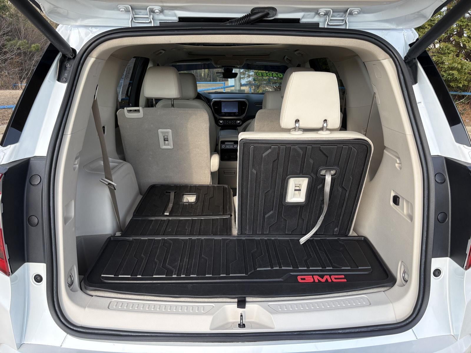 2022 GMC Acadia Denali