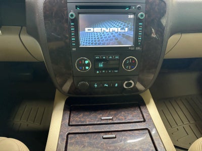 2014 GMC Yukon XL Denali