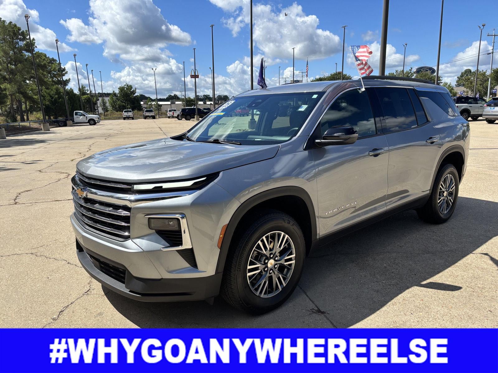 2025 Chevrolet Traverse AWD LT