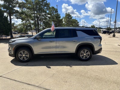 2025 Chevrolet Traverse AWD LT