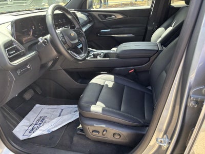 2025 Chevrolet Traverse AWD LT