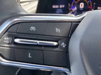 2025 Chevrolet Traverse AWD LT