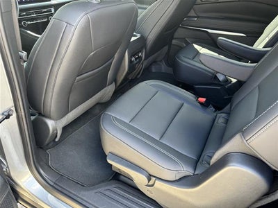 2025 Chevrolet Traverse AWD LT