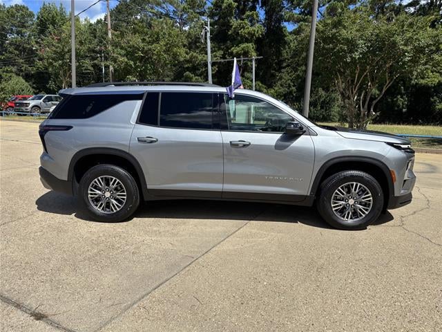 2025 Chevrolet Traverse AWD LT