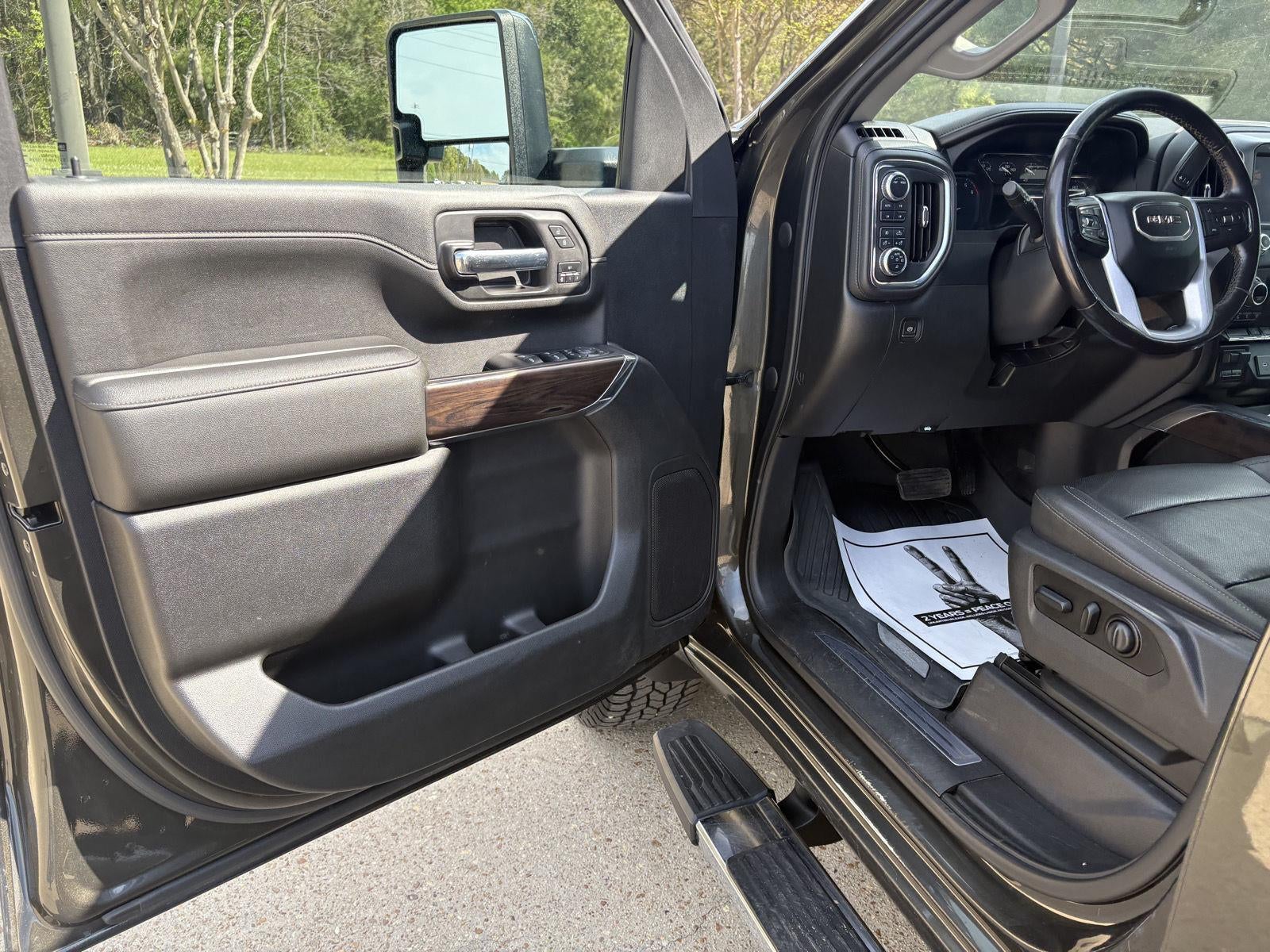 2022 GMC Sierra 2500HD SLT