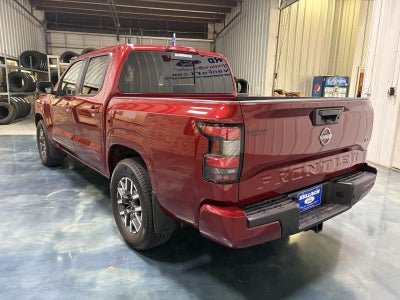 2024 Nissan Frontier SL