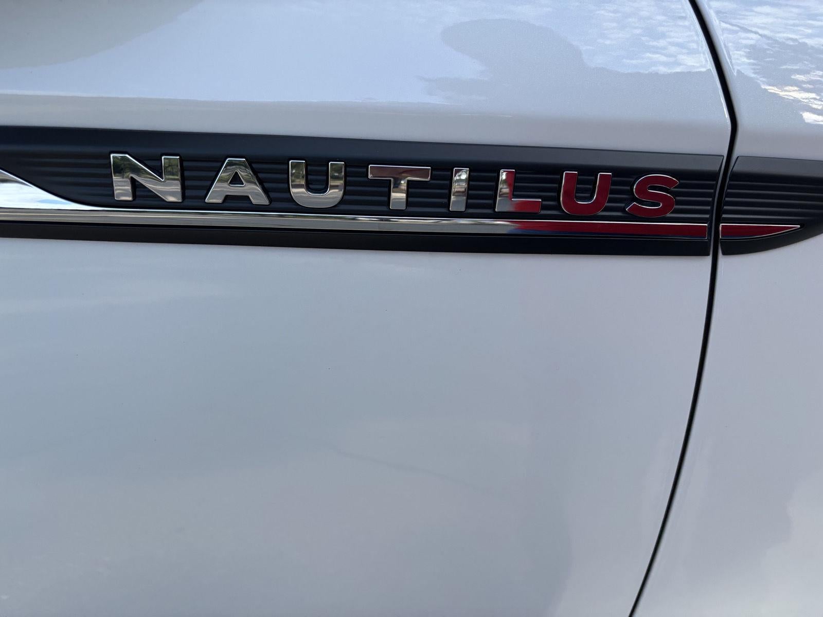 2022 Lincoln Nautilus Reserve