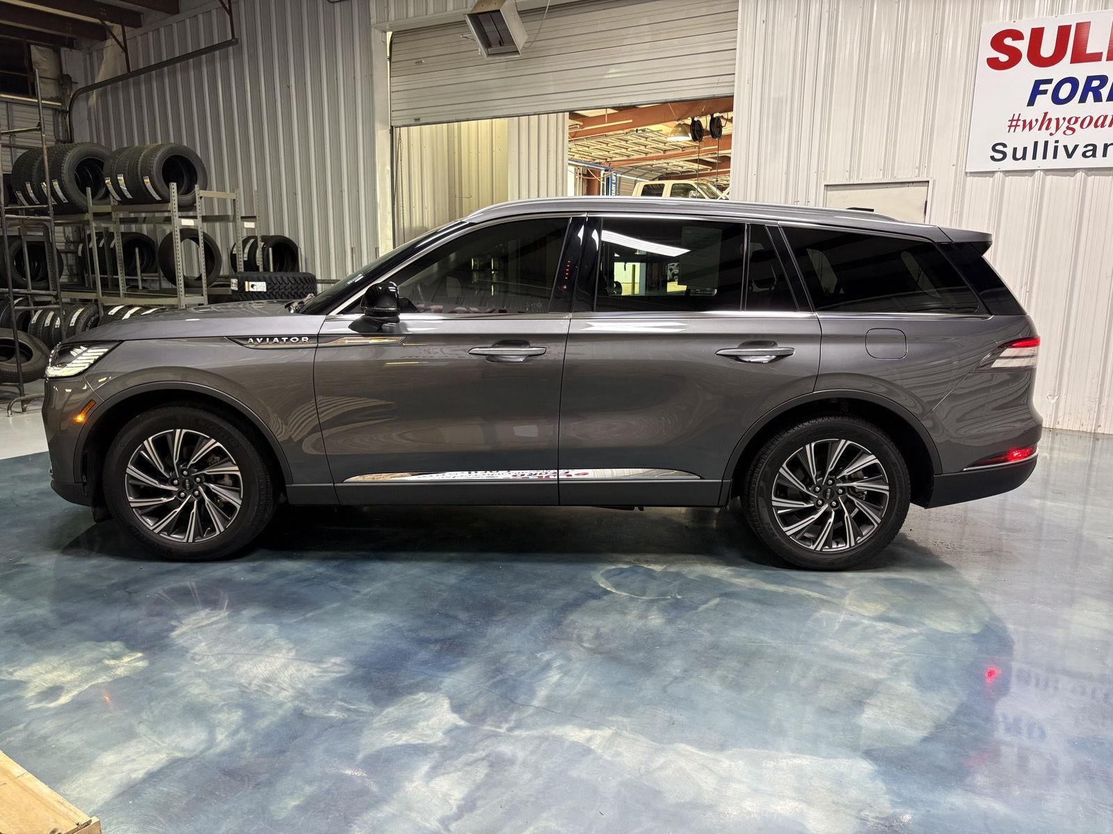 2025 Lincoln Aviator Premiere