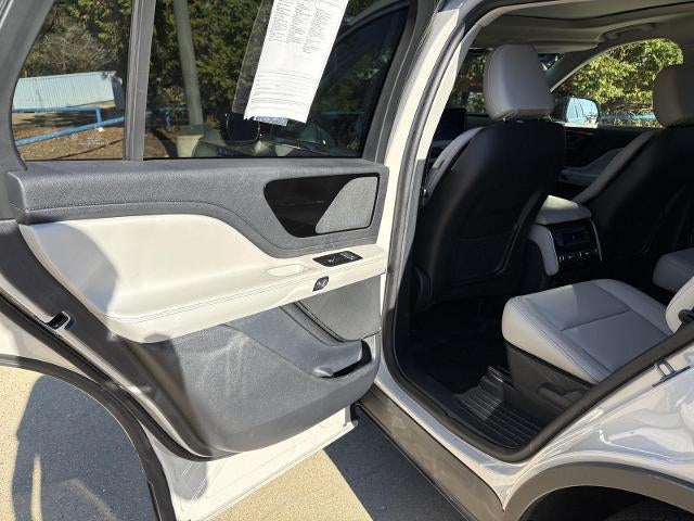 2025 Lincoln Aviator Premiere