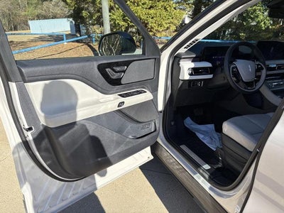 2025 Lincoln Aviator Premiere