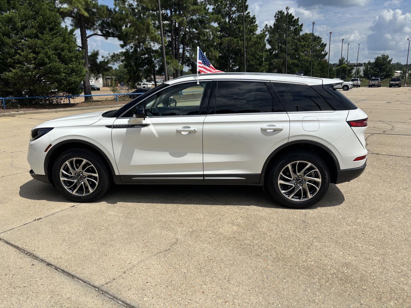 2022 Lincoln Corsair Standard