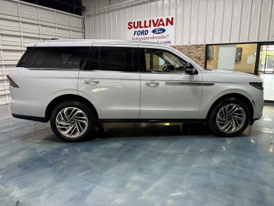 2025 Lincoln Navigator Reserve