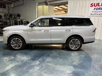 2025 Lincoln Navigator Reserve