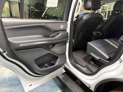 2025 Lincoln Navigator Reserve