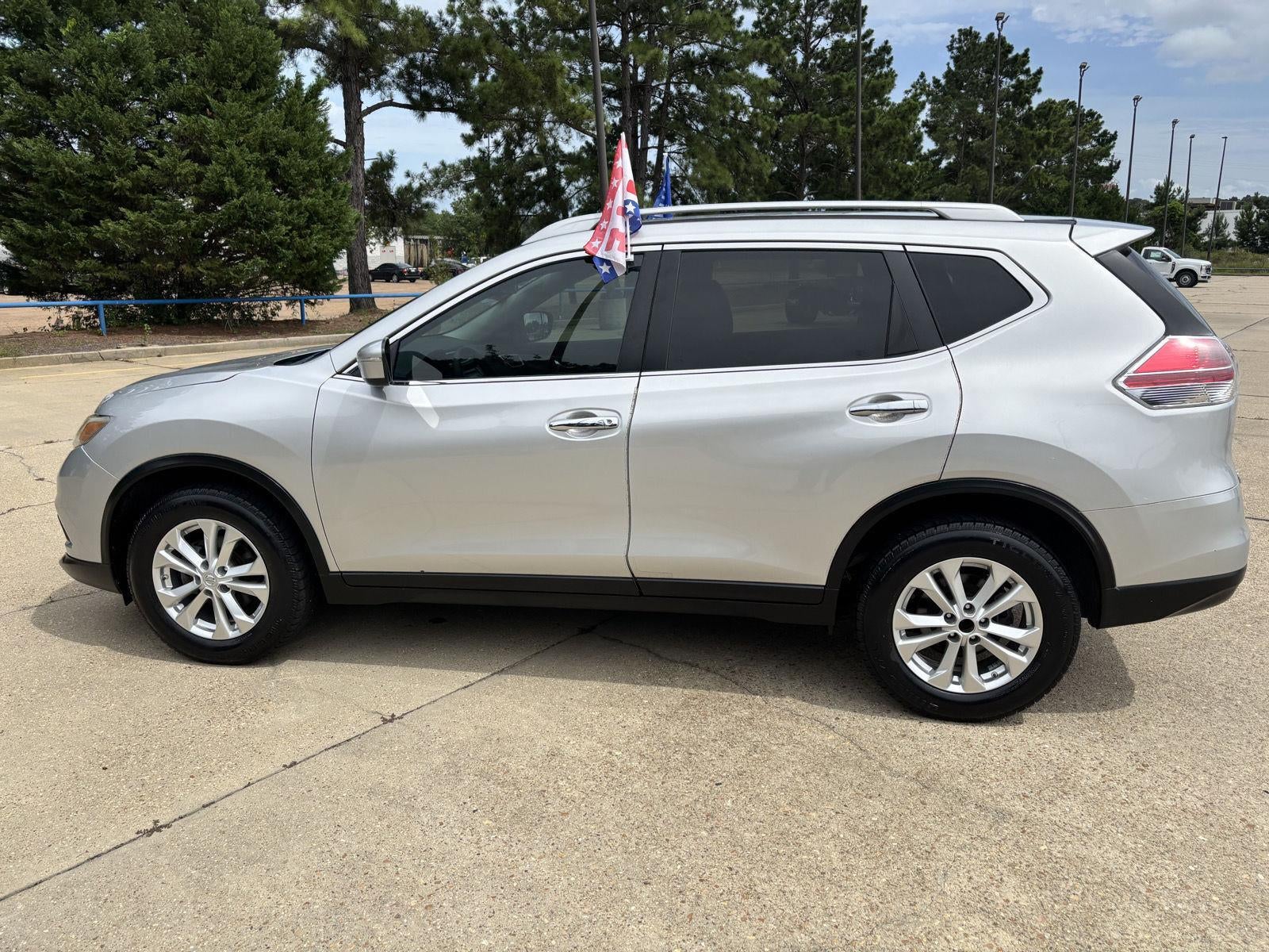 2015 Nissan Rogue SV