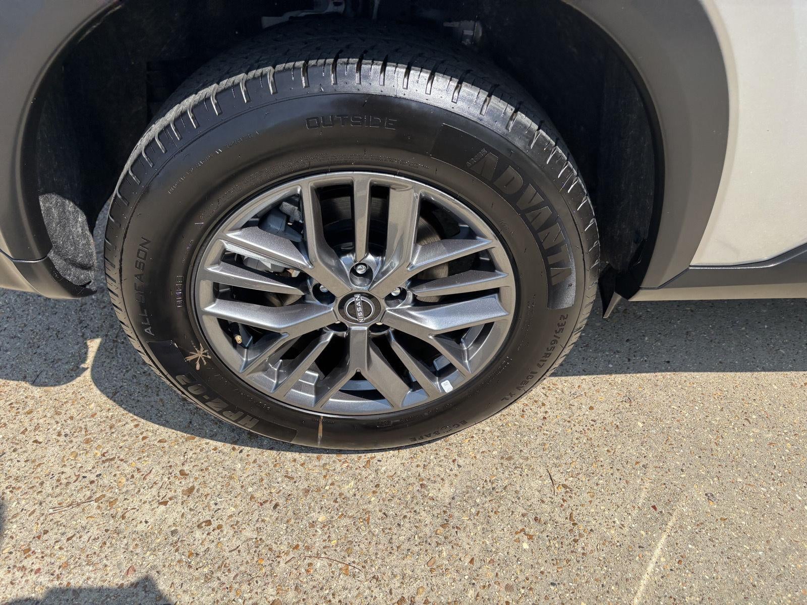 2024 Nissan Rogue S