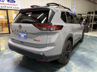 2025 Nissan Rogue Rock Creek