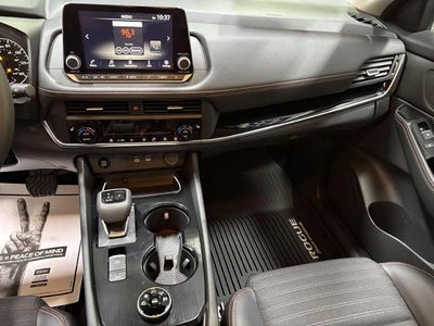 2025 Nissan Rogue Rock Creek