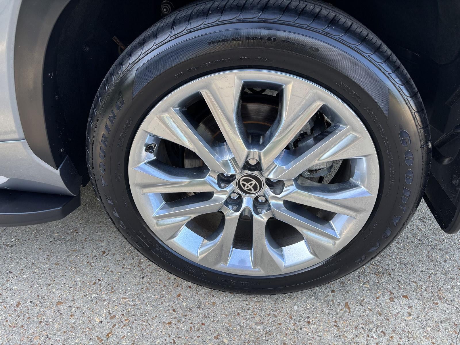 2024 Toyota Highlander Limited