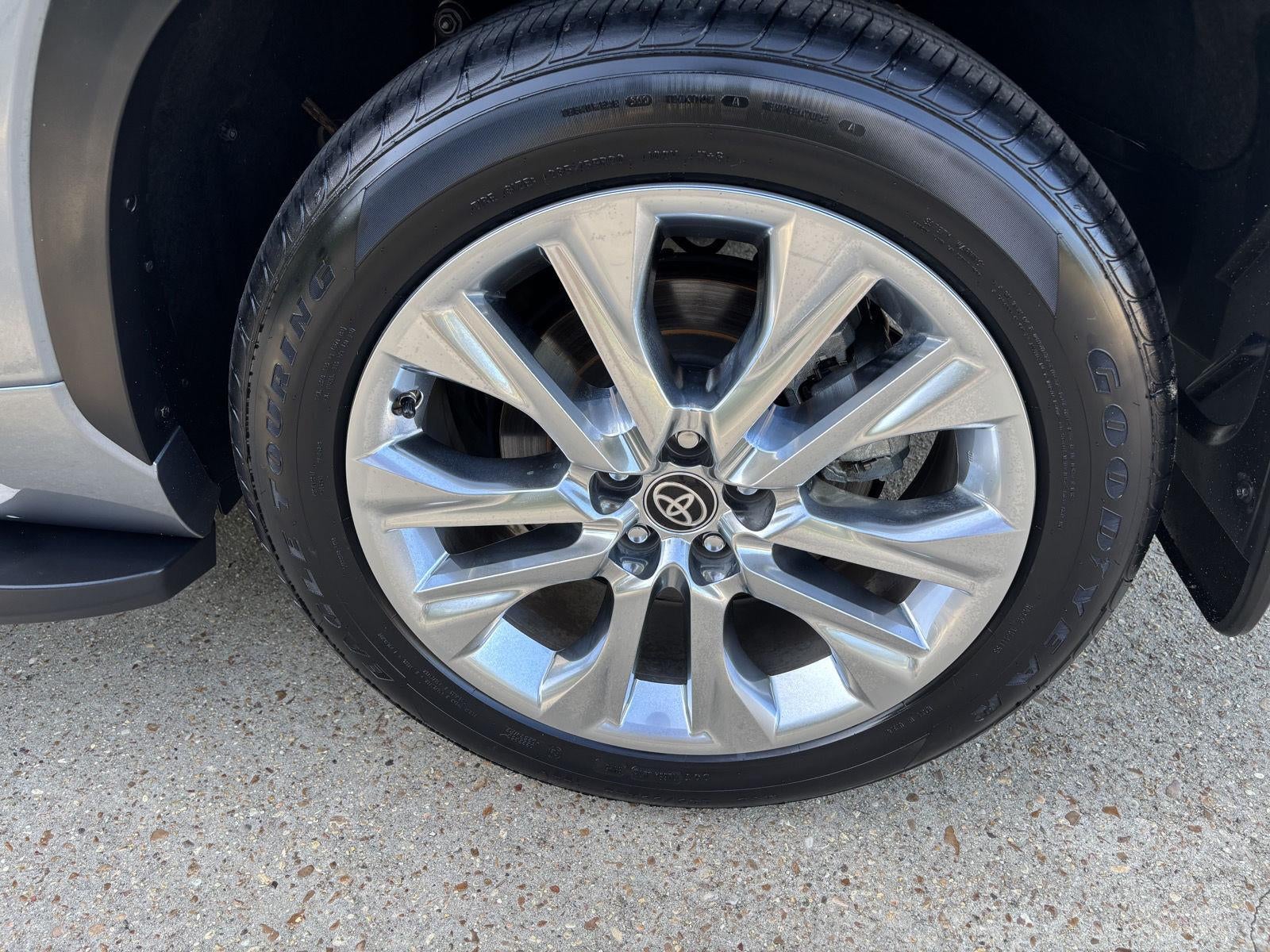 2024 Toyota Highlander Limited