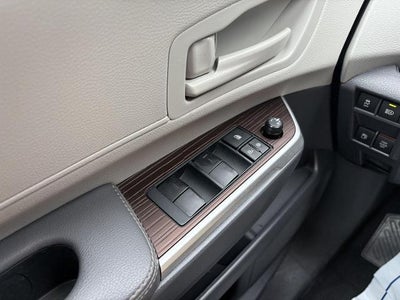 2023 Toyota Sienna LE