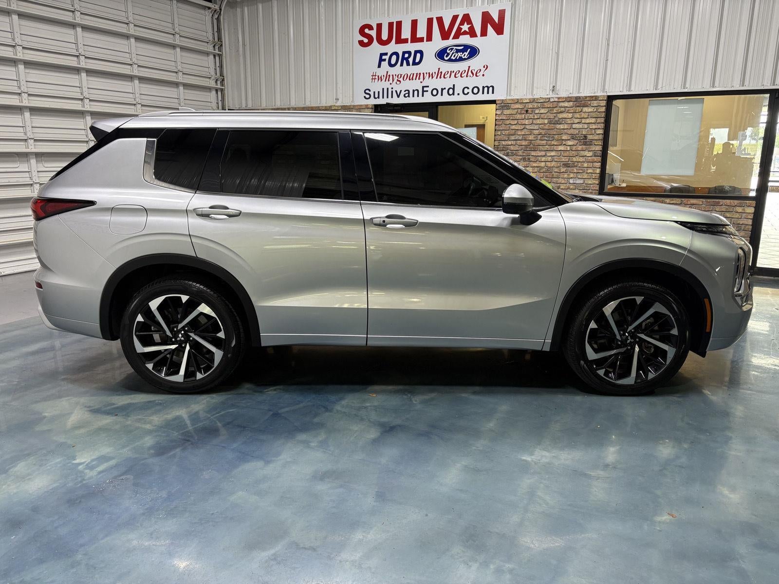2024 Mitsubishi Outlander SEL