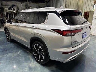 2024 Mitsubishi Outlander SEL