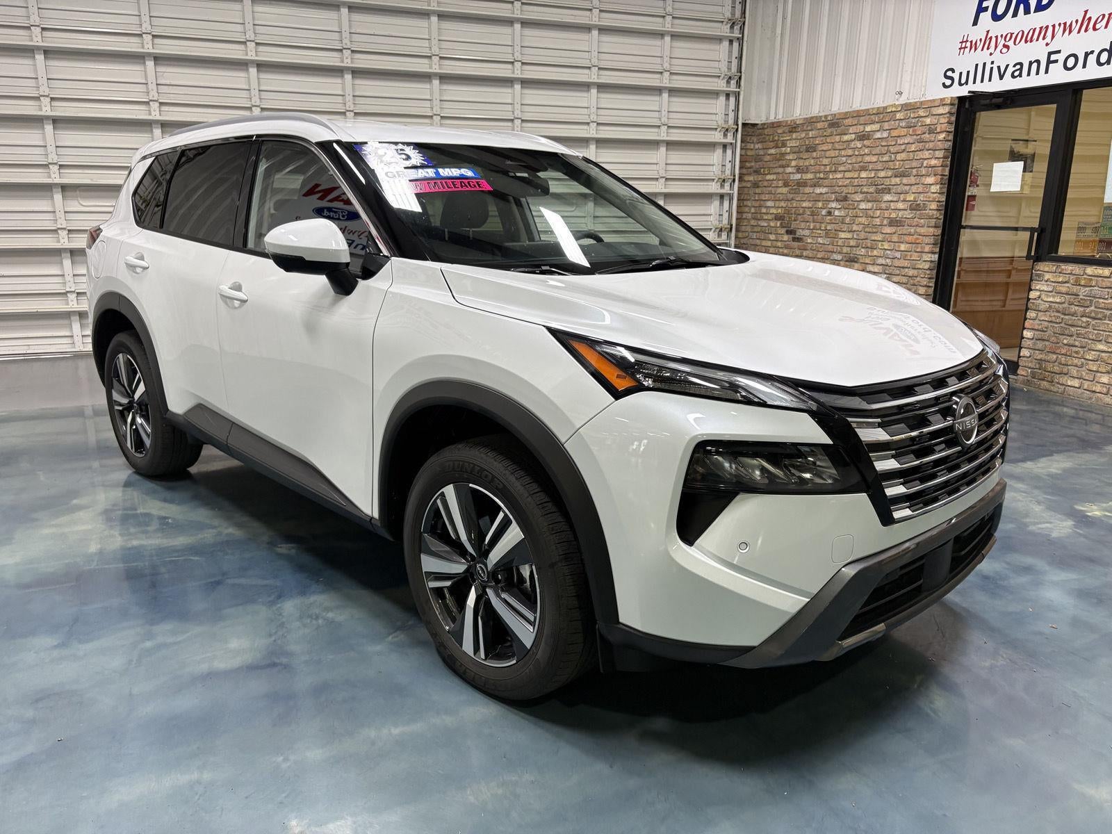 2025 Nissan Rogue SL