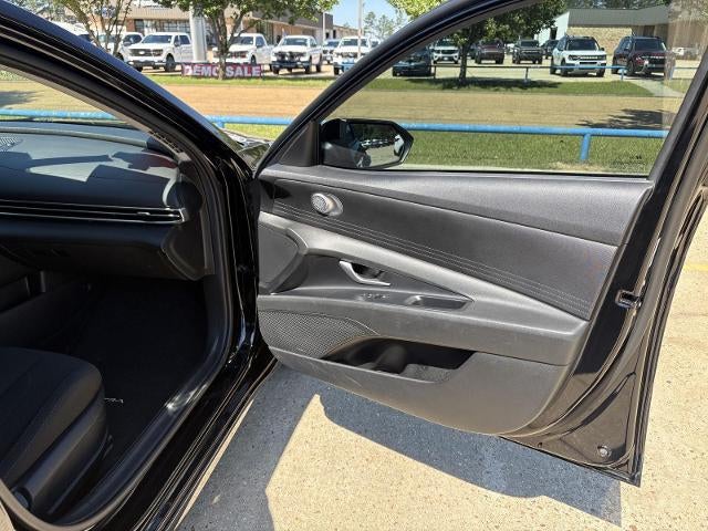 2023 Hyundai Elantra Hybrid Blue